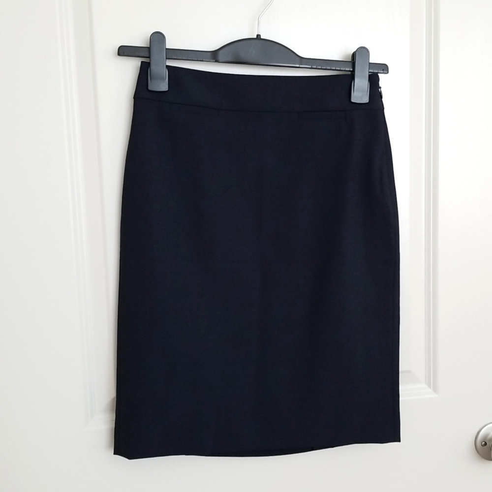 Banana Republic Lightweight Wool Skirt